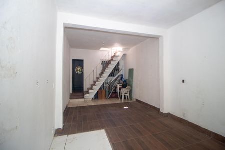 Casa à venda com 189m², 2 quartos e 1 vagaQuarto