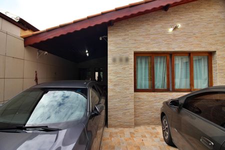Casa à venda com 146m², 3 quartos e 3 vagasGaragem