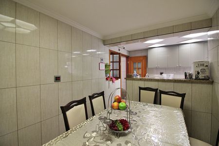 Casa à venda com 146m², 3 quartos e 3 vagasCopa