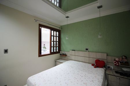 Casa à venda com 146m², 3 quartos e 3 vagasSuíte