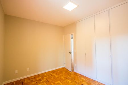 Apartamento à venda com 90m², 2 quartos e 1 vagaQuarto 2