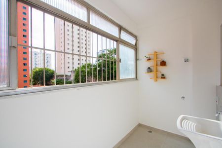 Apartamento à venda com 90m², 2 quartos e 1 vagaÁrea de serviço