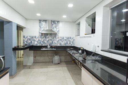 Apartamento à venda com 121m², 3 quartos e 1 vaga Apartamento à venda com 121m², 3 quartos e 1 vagaCozinha