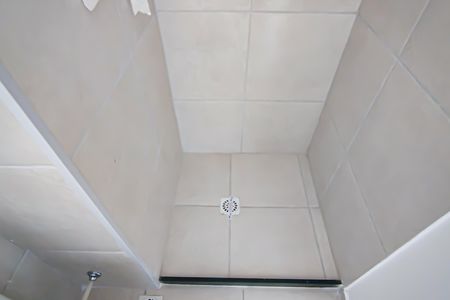 Apartamento à venda com 46m², 2 quartos e 1 vaga Apartamento à venda com 46m², 2 quartos e 1 vagabanheiro social