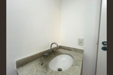 Apartamento à venda com 30m², 1 quarto e sem vaga Apartamento à venda com 30m², 1 quarto e sem vagaBanheiro da Suíte