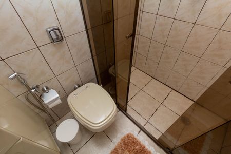 Casa à venda com 177m², 3 quartos e 3 vagas Casa à venda com 177m², 3 quartos e 3 vagasBanheiro 2