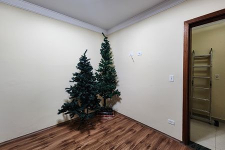 Casa à venda com 250m², 3 quartos e 6 vagasSuíte 2