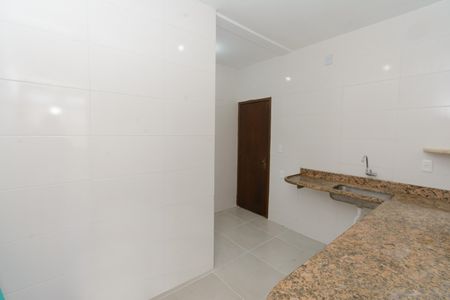 Apartamento à venda com 75m², 3 quartos e 1 vaga Apartamento à venda com 75m², 3 quartos e 1 vagaCozinha e Área de Serviço