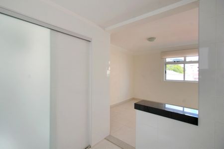 Apartamento à venda com 75m², 2 quartos e 2 vagasCozinha