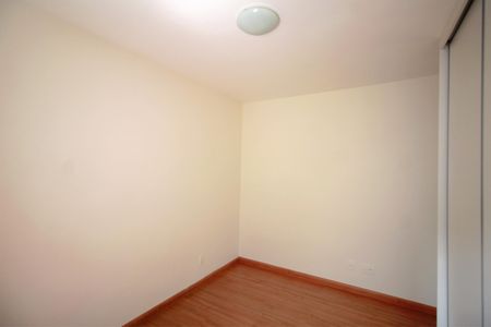 Apartamento à venda com 75m², 2 quartos e 2 vagasSuite 1