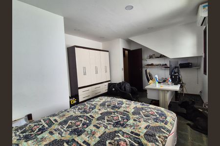 Casa à venda com 470m², 3 quartos e 3 vagas Casa à venda com 470m², 3 quartos e 3 vagasSuíte 3