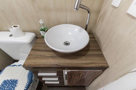 Apartamento à venda com 57m², 3 quartos e 1 vaga Apartamento à venda com 57m², 3 quartos e 1 vagaBanheiro