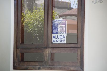 Casa de condomínio para alugar com 180m², 3 quartos e 4 vagasPlaca