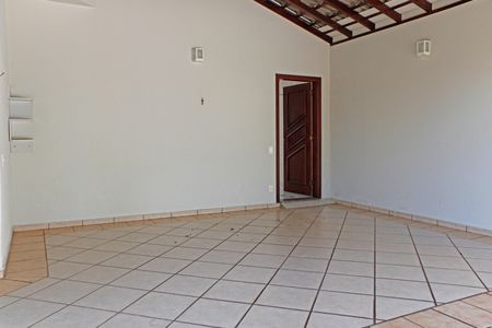 Casa de condomínio para alugar com 180m², 3 quartos e 4 vagasÁrea comum