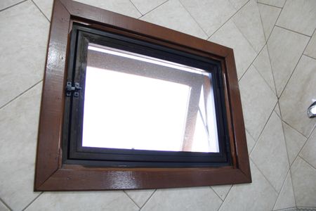 Casa de condomínio para alugar com 180m², 3 quartos e 4 vagasBanheiro