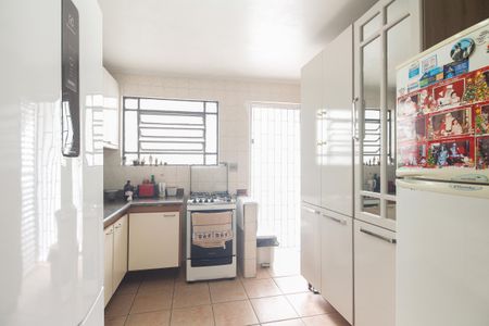 Casa à venda com 225m², 2 quartos e 1 vagaCozinha 