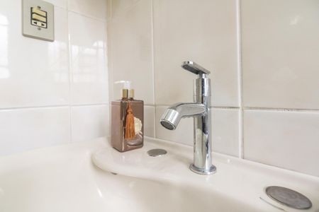 Casa à venda com 225m², 2 quartos e 1 vagaBanheiro Social 