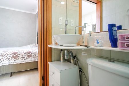 Apartamento à venda com 161m², 4 quartos e sem vagaBanheiro da suíte 2