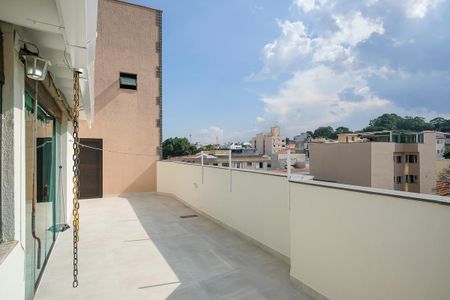 Apartamento à venda com 161m², 4 quartos e sem vagaVaranda