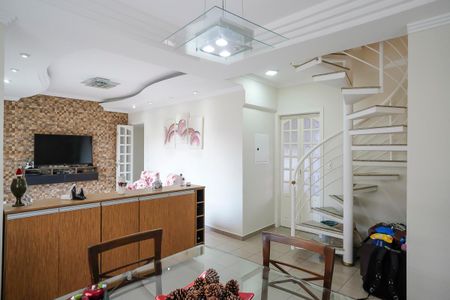 Apartamento à venda com 161m², 4 quartos e sem vagaSala