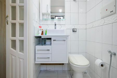 Apartamento à venda com 161m², 4 quartos e sem vagaBanheiro da suíte 1