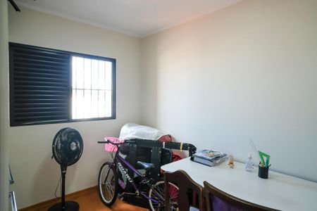 Apartamento à venda com 161m², 4 quartos e sem vagaQuarto 2