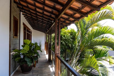 Casa à venda com 450m², 4 quartos e 4 vagasEntrada