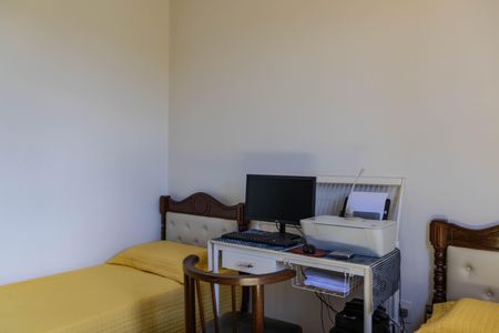 Casa à venda com 450m², 4 quartos e 4 vagasQuarto 2