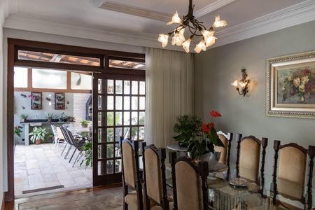 Casa à venda com 450m², 4 quartos e 4 vagasCopa