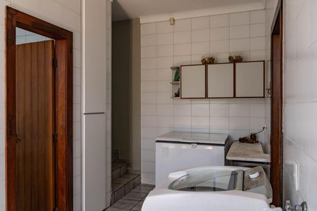 Casa à venda com 450m², 4 quartos e 4 vagasÁrea de Serviço