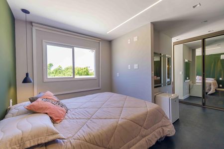 Apartamento à venda com 170m², 3 quartos e 3 vagas Apartamento à venda com 170m², 3 quartos e 3 vagasSuíte