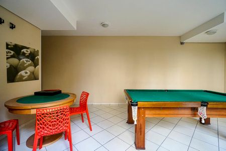 Apartamento à venda com 54m², 2 quartos e 1 vaga Apartamento à venda com 54m², 2 quartos e 1 vagaÁrea comum - Salão de jogos
