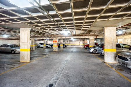 Apartamento à venda com 54m², 2 quartos e 1 vaga Apartamento à venda com 54m², 2 quartos e 1 vagaGaragem