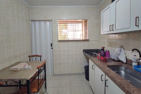 Apartamento à venda com 58m², 2 quartos e 1 vagaCozinha