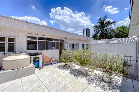 Casa à venda com 411m², 5 quartos e 6 vagasÁrea externa