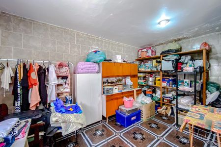 Casa à venda com 411m², 5 quartos e 6 vagasQuarto de Serviço 2