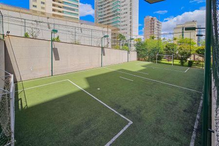 Apartamento à venda com 274m², 4 quartos e 5 vagas Apartamento à venda com 274m², 4 quartos e 5 vagasQuadra Esportiva