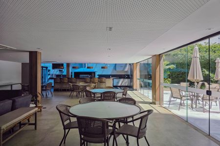 Apartamento à venda com 274m², 4 quartos e 5 vagas Apartamento à venda com 274m², 4 quartos e 5 vagasÁrea gourmet