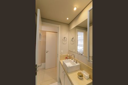 Apartamento à venda com 69m², 2 quartos e 1 vagaBanheiro da Suíte