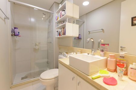 Apartamento à venda com 69m², 2 quartos e 1 vagaBanheiro Corredor