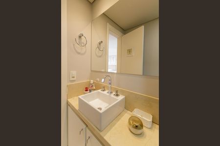 Apartamento à venda com 69m², 2 quartos e 1 vagaBanheiro da Suíte