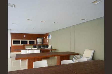 Apartamento à venda com 69m², 2 quartos e 1 vagaÁrea comum - Churrasqueira