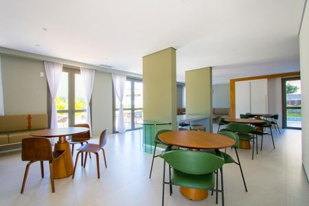 Apartamento à venda com 73m², 2 quartos e 2 vagas Apartamento à venda com 73m², 2 quartos e 2 vagasÁrea comum - Salão de festas