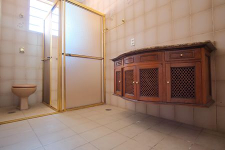 Casa à venda com 157m², 3 quartos e 2 vagasBanheiro da Suíte