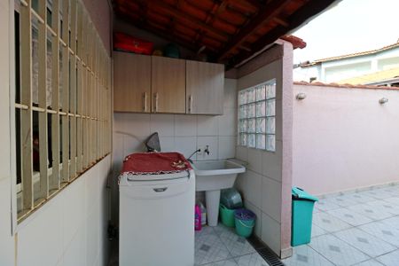 Casa à venda com 137m², 3 quartos e 2 vagasÁrea de Serviço