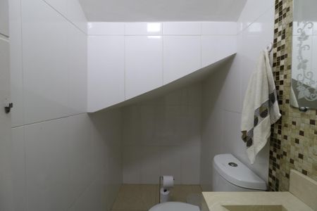 Casa à venda com 137m², 3 quartos e 2 vagasLavabo