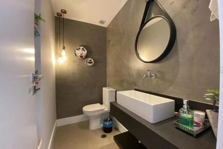 Apartamento à venda com 220m², 4 quartos e 3 vagas