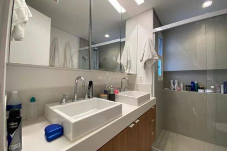 Apartamento à venda com 220m², 4 quartos e 3 vagas