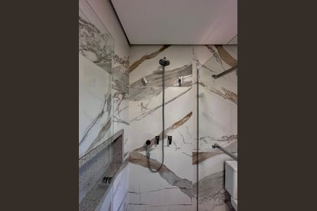 Casa à venda com 490m², 4 quartos e 7 vagas Casa à venda com 490m², 4 quartos e 7 vagasBanheiro Suíte 1