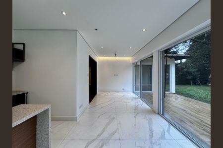 Casa à venda com 490m², 4 quartos e 7 vagas Casa à venda com 490m², 4 quartos e 7 vagasTerraço Gourmet
